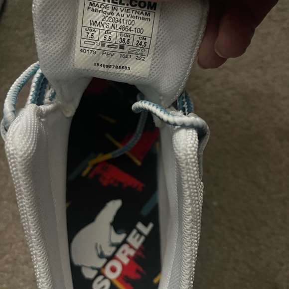 NWT Sorel Women's Out 'N About III Classic Waterproof Boot - White, Cyber Yellow - Picture 12 of 13